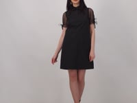 Рокля MISTIQUE с ръкави от тюл